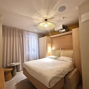 Hotel Life Vp - Vieux Port, Marseille
